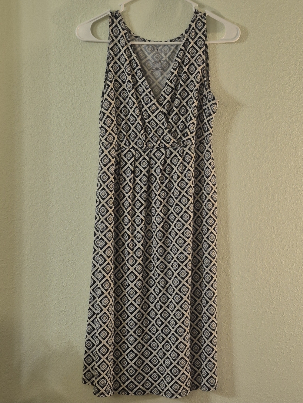 St. John's Bay Black and White Geometric Maxi Dress